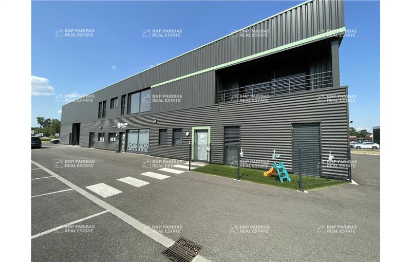 Location d'entrepôt de 204 m² à Hangenbieten - 67980 photo - 1