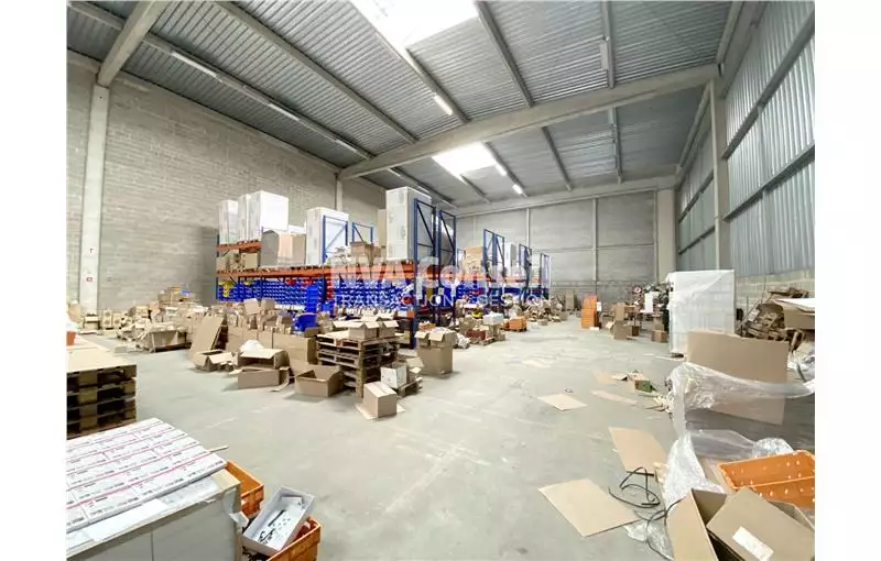 Location d'entrepôt de 1036 m² à Haravilliers - 95640