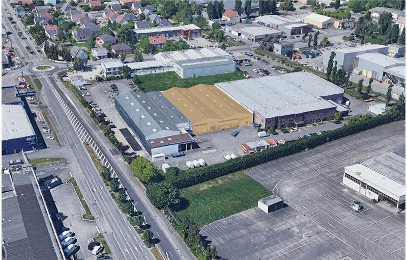 Location d'entrepôt de 2 020 m² à Illzach - 68110 photo - 1
