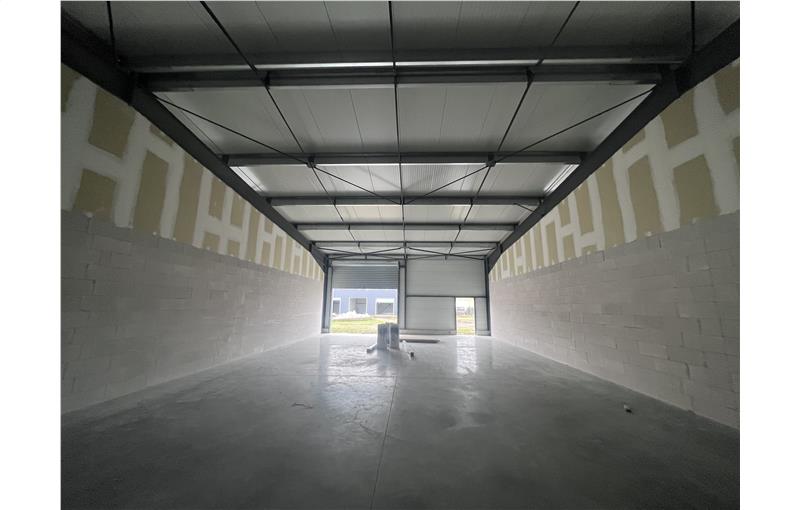 Location d'entrepôt de 750 m² à L'Union - 31240 photo - 1