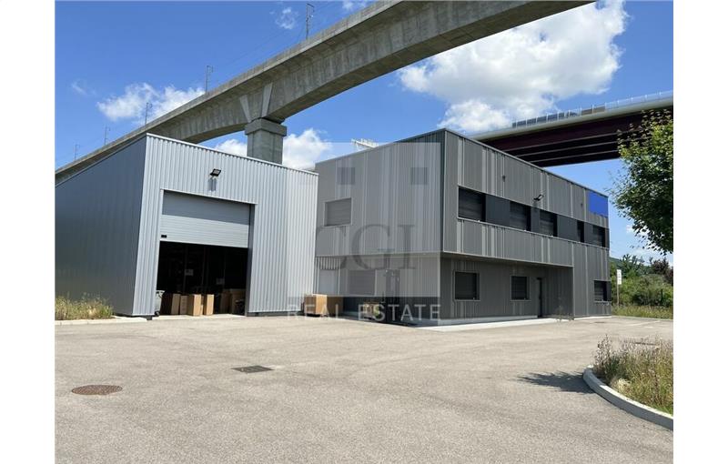 Location d'entrepôt de 659 m² à La Boisse - 01120 photo - 1
