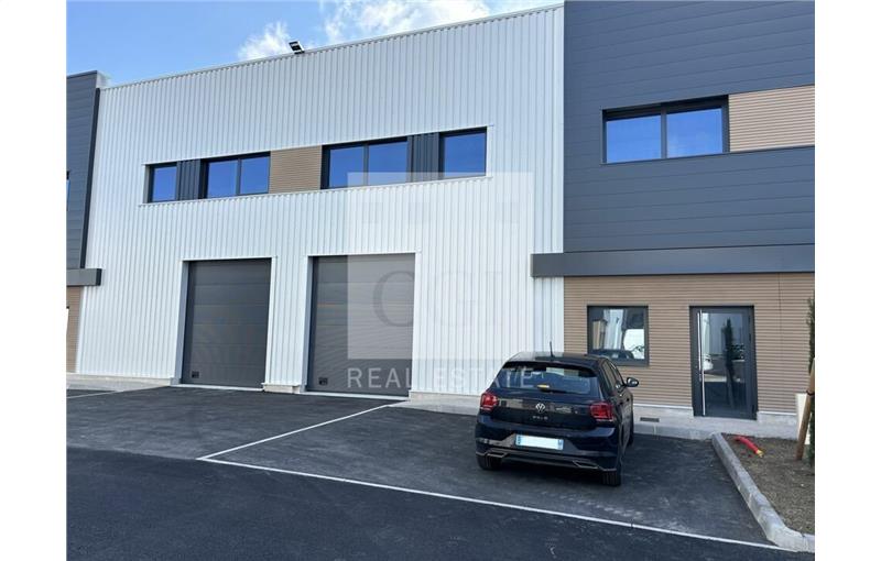 Location d'entrepôt de 235 m² à La Tour-de-Salvagny - 69890 photo - 1