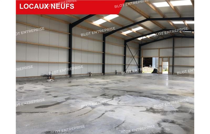 Location d'entrepôt de 347 m² à Landerneau - 29800 photo - 1