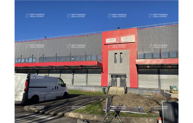 Location d'entrepôt de 3 433 m² à Le Blanc-Mesnil - 93150 photo - 1
