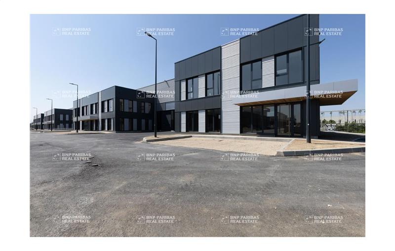 Location d'entrepôt de 3 552 m² à Le Bourget - 93350 photo - 1