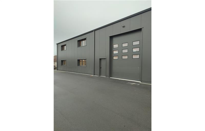 Location d'entrepôt de 299 m² à Le Mans - 72000 photo - 1