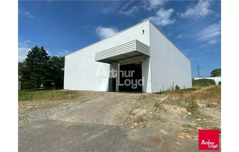 Location d'entrepôt de 750 m² à Le Rheu - 35650