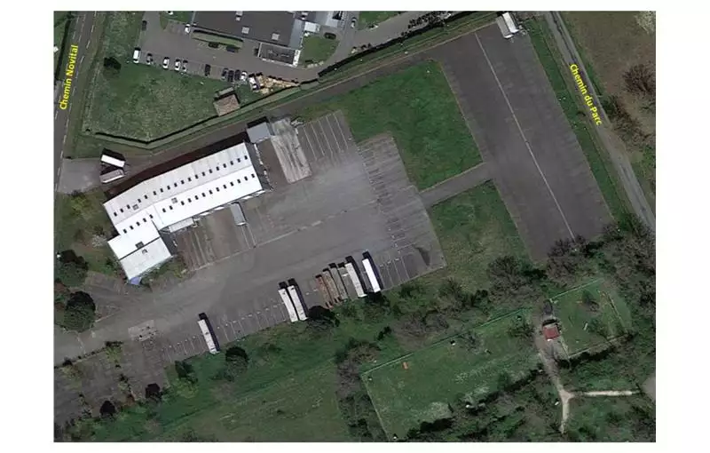 Location d'entrepôt de 1640 m² à Lespinasse - 31150