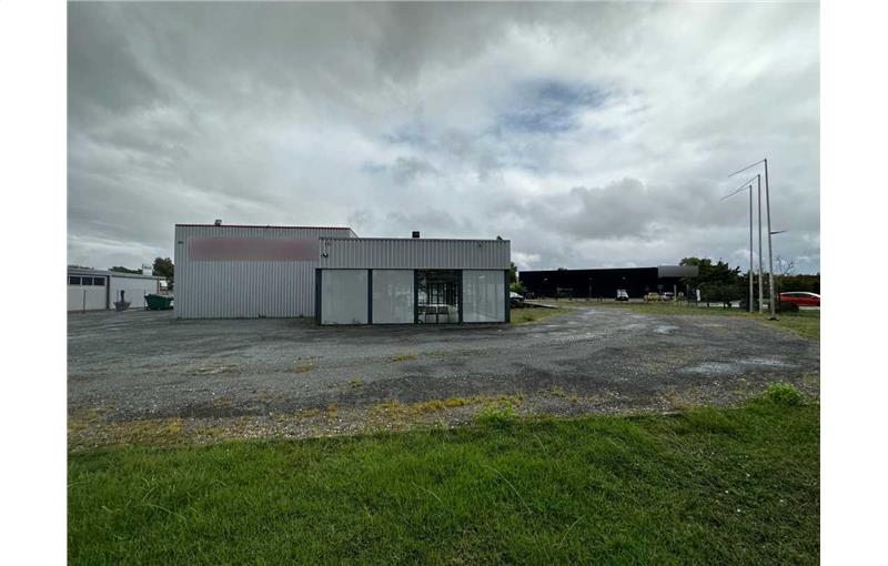 Location d'entrepôt de 544 m² à Libourne - 33500 photo - 1