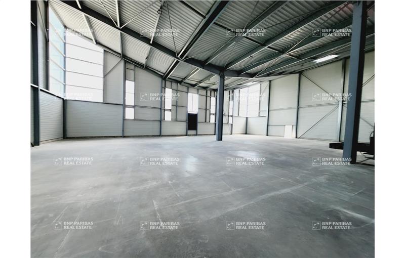 Location d'entrepôt de 1 832 m² à Limeil-Brévannes - 94450 photo - 1