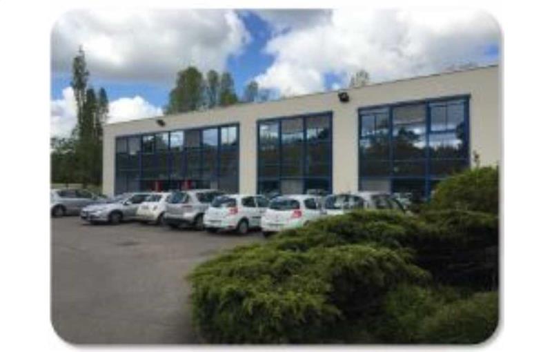 Location d'entrepôt de 6 122 m² à Lissieu - 69380 photo - 1