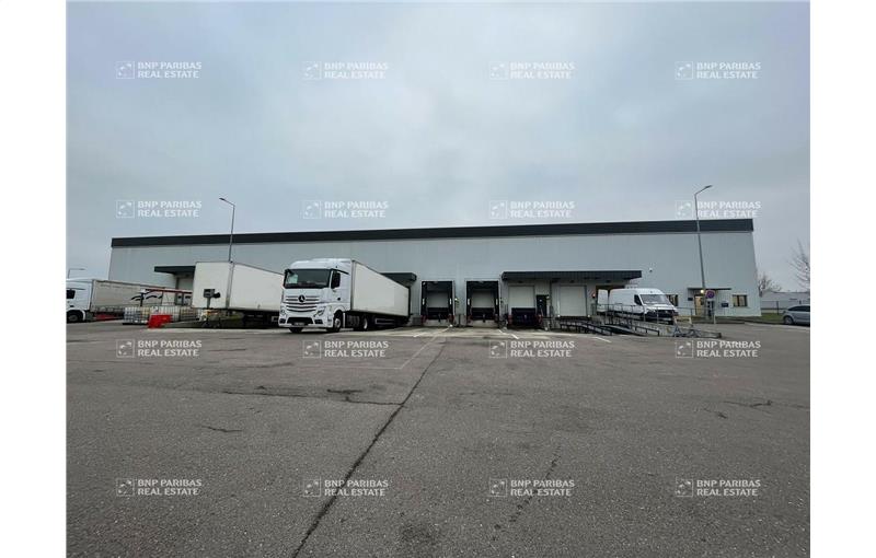 Location d'entrepôt de 1 589 m² à Longvic - 21600 photo - 1