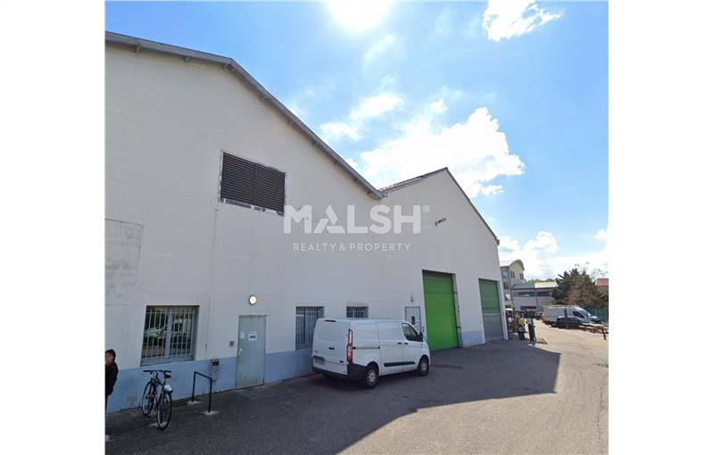 Location d'entrepôt de 1 900 m² à Lyon 8 - 69008 photo - 1