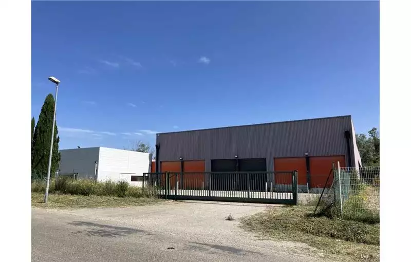 Location d'entrepôt de 1361 m² à Manosque - 04100