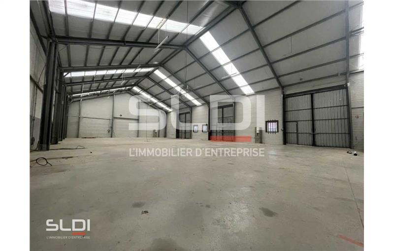 Location d'entrepôt de 450 m² à Marcilly-d'Azergues - 69380 photo - 1