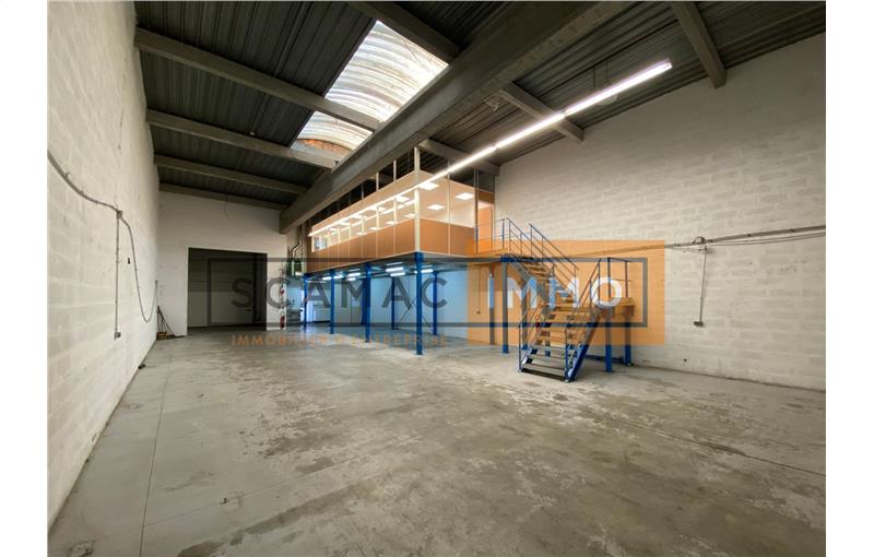 Location d'entrepôt de 299 m² à Mareuil-lès-Meaux - 77100 photo - 1