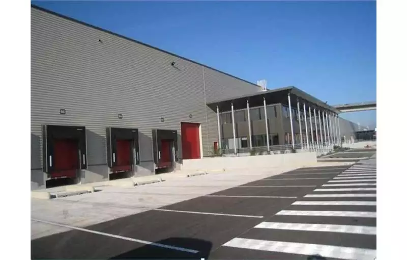Location d'entrepôt de 10125 m² à Marseille 2 - 13002