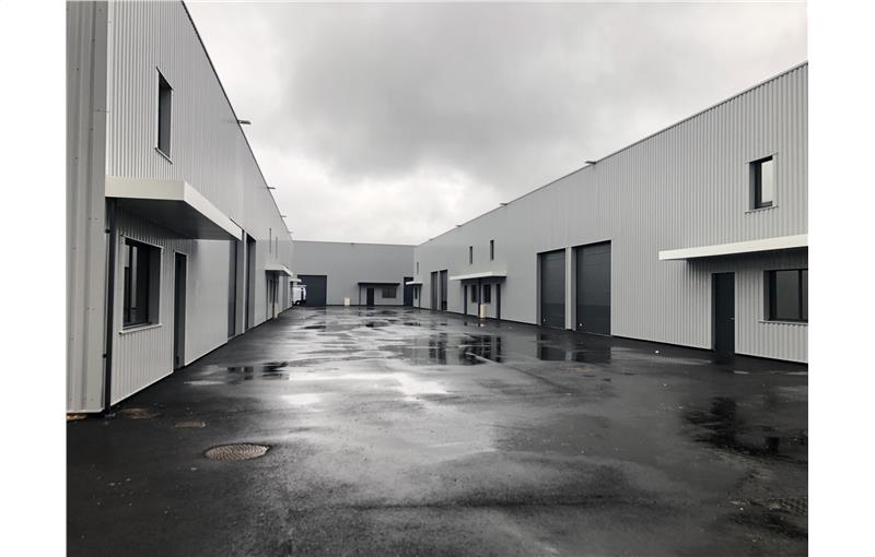 Location d'entrepôt de 296 m² à Mérignac - 33700 photo - 1