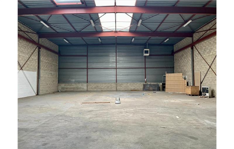 Location d'entrepôt de 463 m² à Méry-sur-Oise - 95540 photo - 1