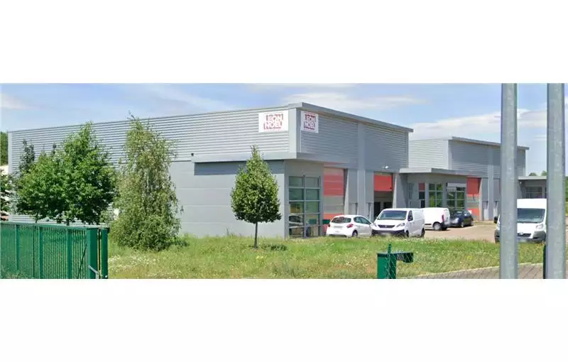 Location d'entrepôt de 1200 m² à Migennes - 89400