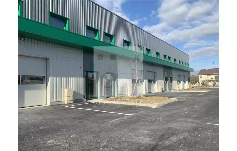 Location d'entrepôt de 154 m² à Mions - 69780