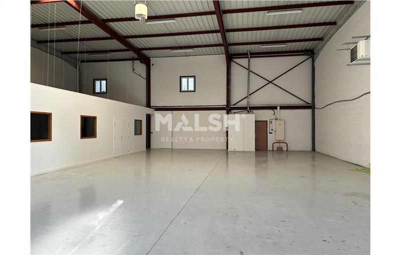 Location d'entrepôt de 389 m² à Miribel - 01700 photo - 1