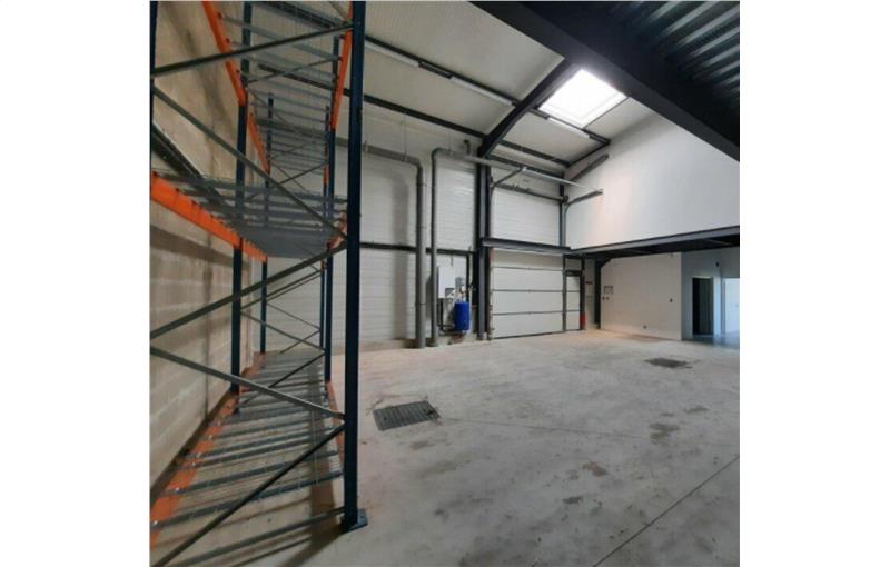 Location d'entrepôt de 443 m² à Moissy-Cramayel - 77550 photo - 1