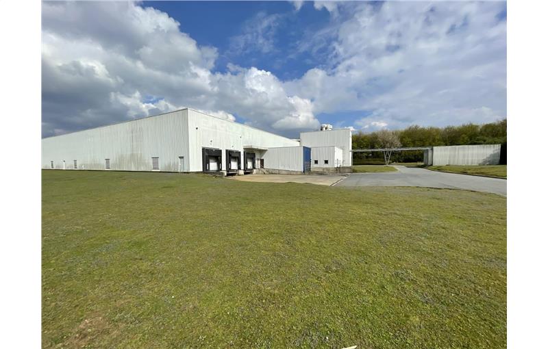 Location d'entrepôt de 6 579 m² à Monchy-le-Preux - 62118 photo - 1