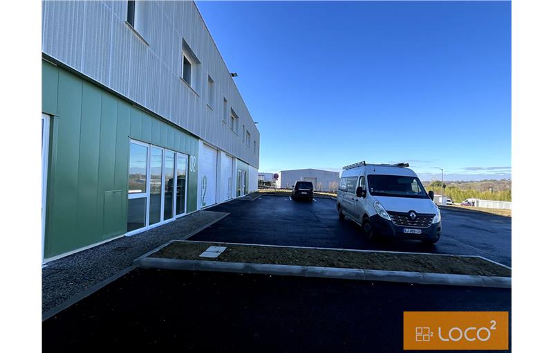Location d'entrepôt de 1 400 m² à Mondouzil - 31850 photo - 1