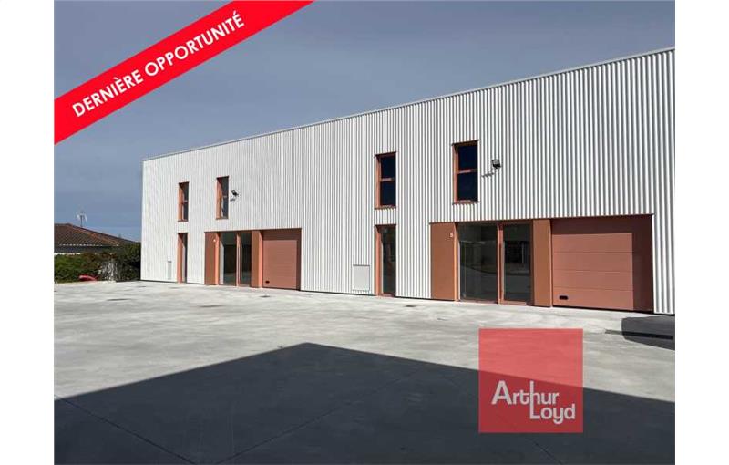 Location d'entrepôt de 202 m² à Mondouzil - 31850 photo - 1