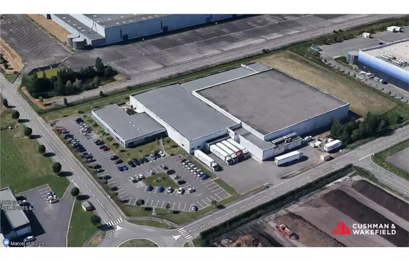 Location d'entrepôt de 8529 m² à Montauban - 82000