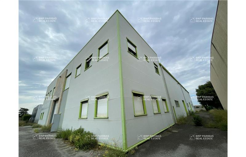 Location d'entrepôt de 1 620 m² à Montpellier - 34000 photo - 1