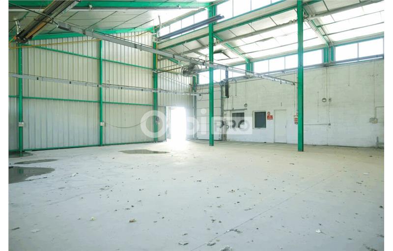 Location d'entrepôt de 284 m² à Mornant - 69440 photo - 1
