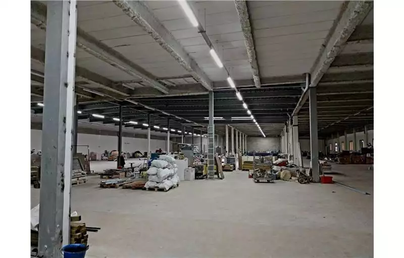 Location d'entrepôt de 2450 m² à Neuilly-sur-Marne - 93330