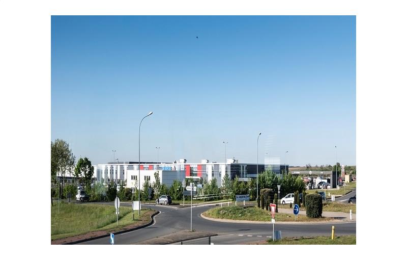 Location d'entrepôt de 140 m² à Neuville-de-Poitou - 86170 photo - 1