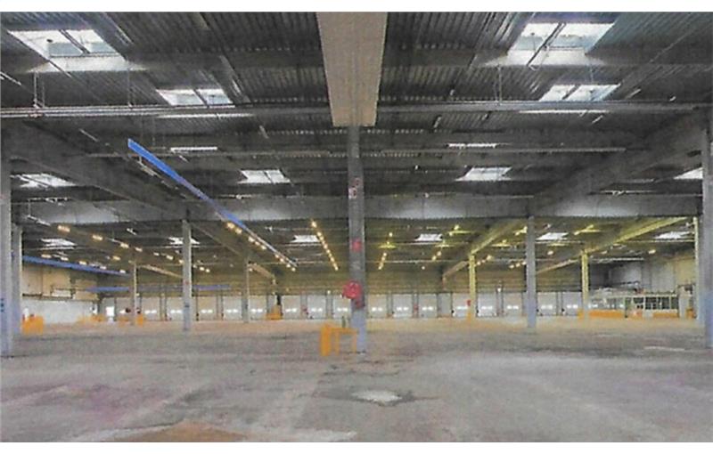 Location d'entrepôt de 18 195 m² à Noisseville - 57645 photo - 1