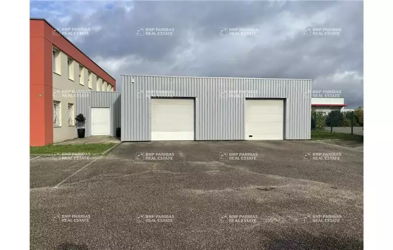 Location d'entrepôt de 360 m² à Norroy-le-Veneur - 57140