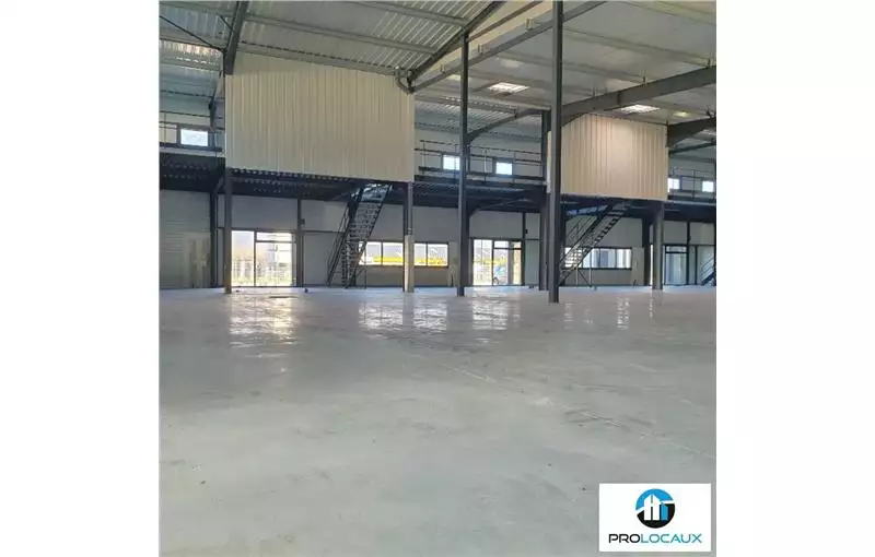Location d'entrepôt de 398 m² à Noyarey - 38360