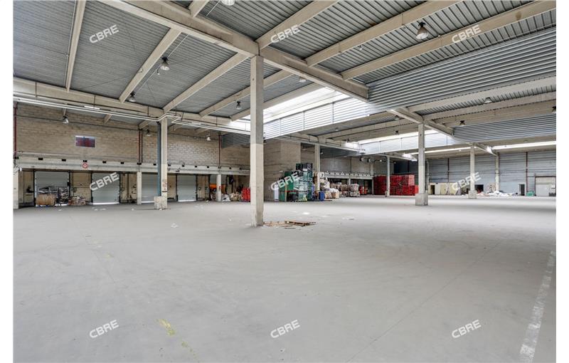 Location d'entrepôt de 7 867 m² à Orly - 94310 photo - 1