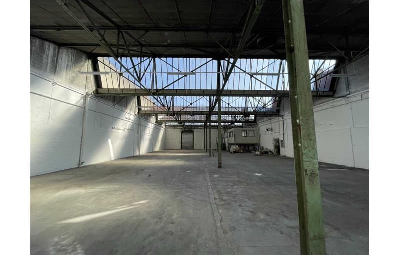 Location d'entrepôt de 713 m² à Pantin - 93500 photo - 1