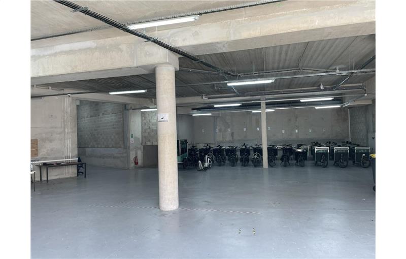 Location d'entrepôt de 1 012 m² à Paris 19 - 75019 photo - 1