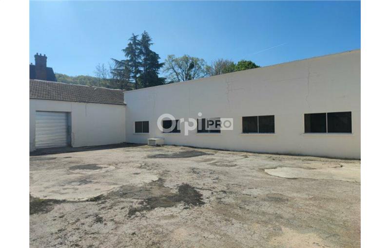 Location d'entrepôt de 3 490 m² à Pavant - 02310 photo - 1