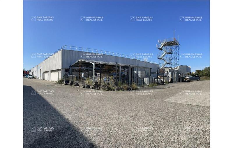 Location d'entrepôt de 1 200 m² à Pessac - 33600 photo - 1