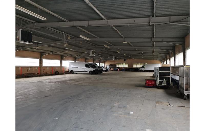 Location d'entrepôt de 1 770 m² à Pleudihen-sur-Rance - 22690 photo - 1