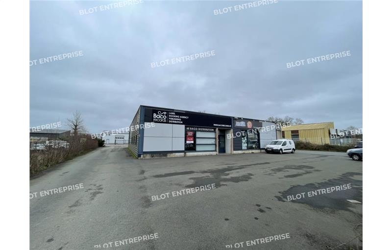 Location d'entrepôt de 205 m² à Plouigneau - 29610 photo - 1