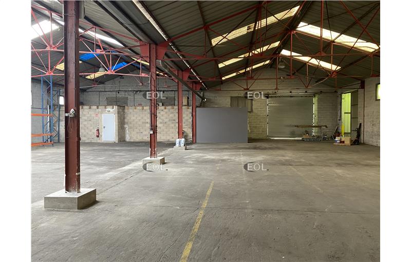 Location d'entrepôt de 360 m² à Redessan - 30129 photo - 1