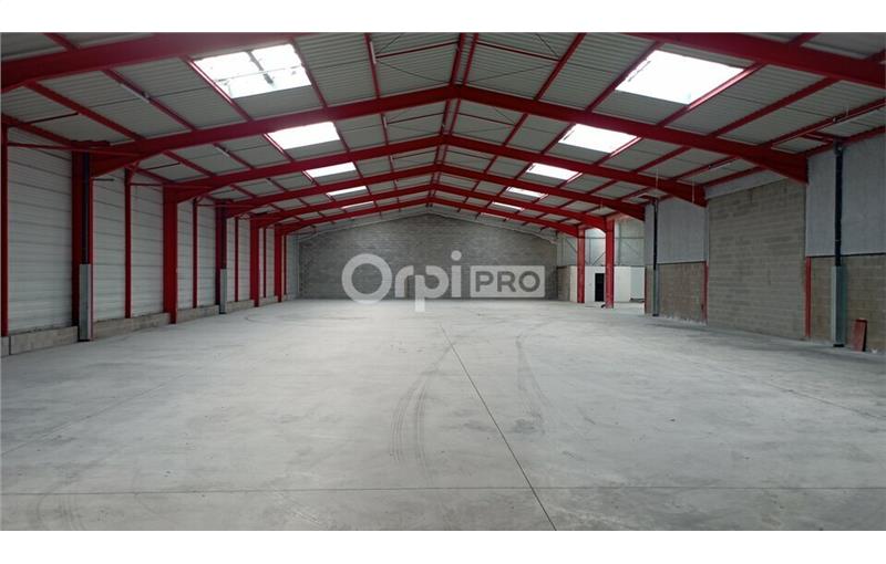 Location d'entrepôt de 1 500 m² à Reims - 51100 photo - 1