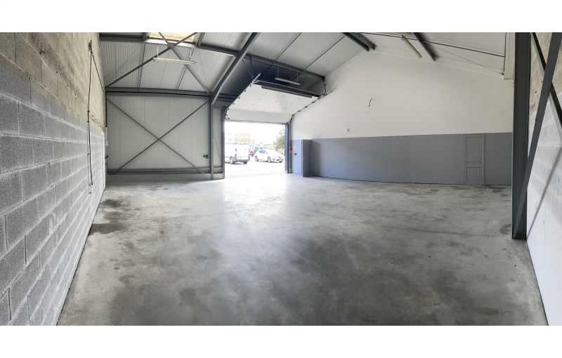 Location d'entrepôt de 461 m² à Reims - 51100 photo - 1