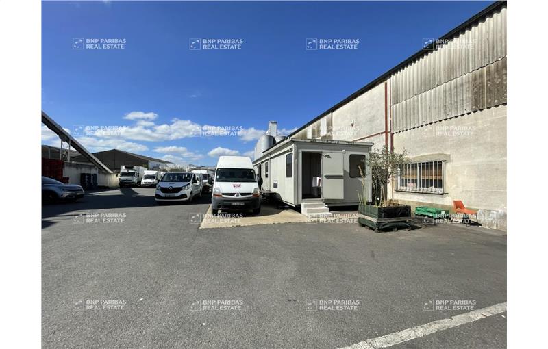 Location d'entrepôt de 1 500 m² à Rennes - 35000 photo - 1