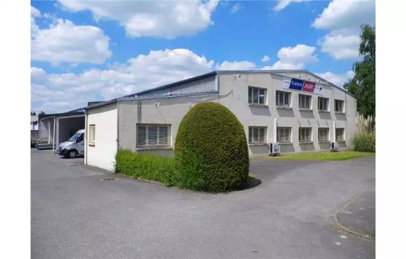 Location d'entrepôt de 852 m² à Rennes - 35000